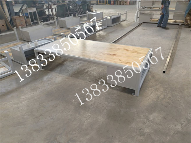 博尔塔拉监狱床具